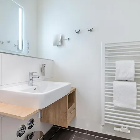 Godewindpark Travemuende Godewindpark Travemuende 1-11 * Lubeck